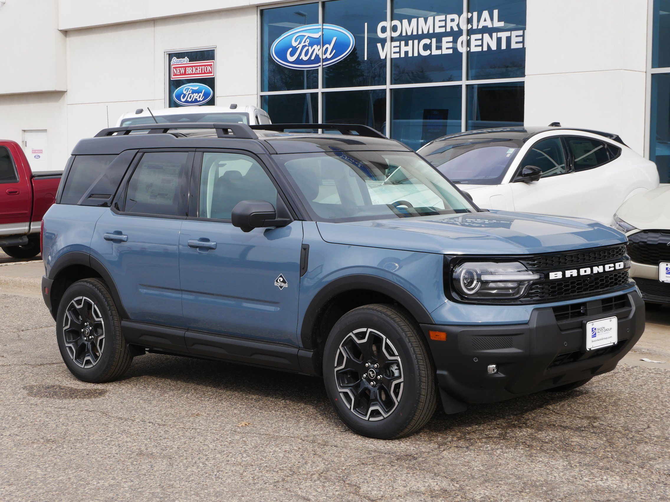 New 2025 Ford Bronco Sport Outer Banks w/ Outer Banks Tech Package+ AWD/4WD image 4