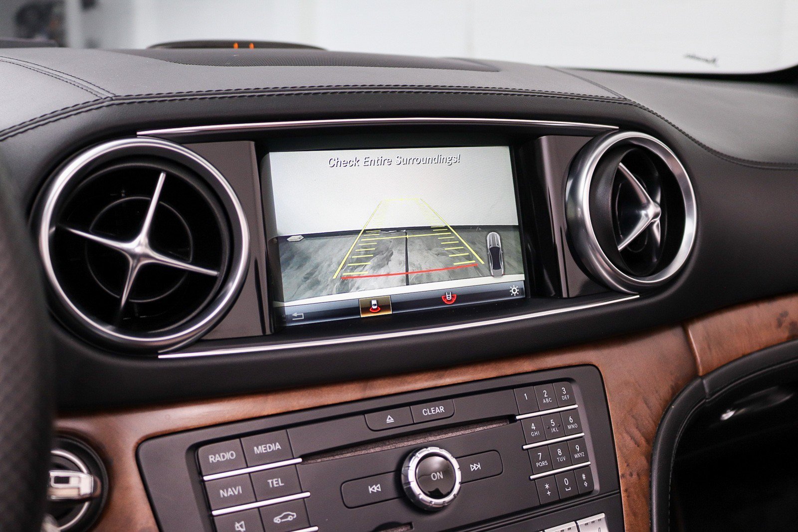 Used 2020 Mercedes-Benz SL 450 image 39