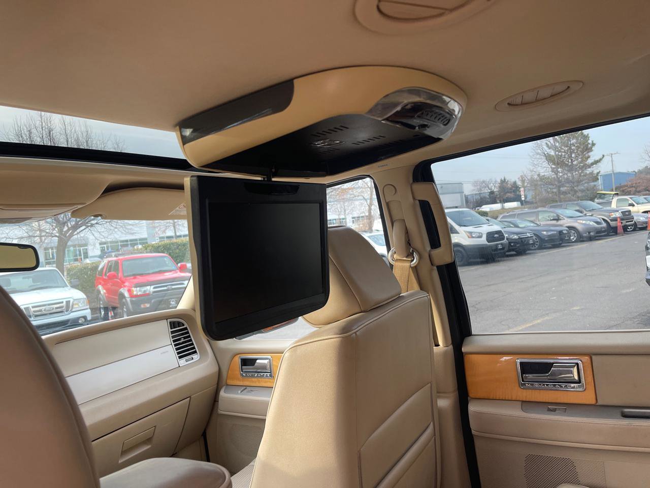 Used 2008 Lincoln Navigator 4WD image 15