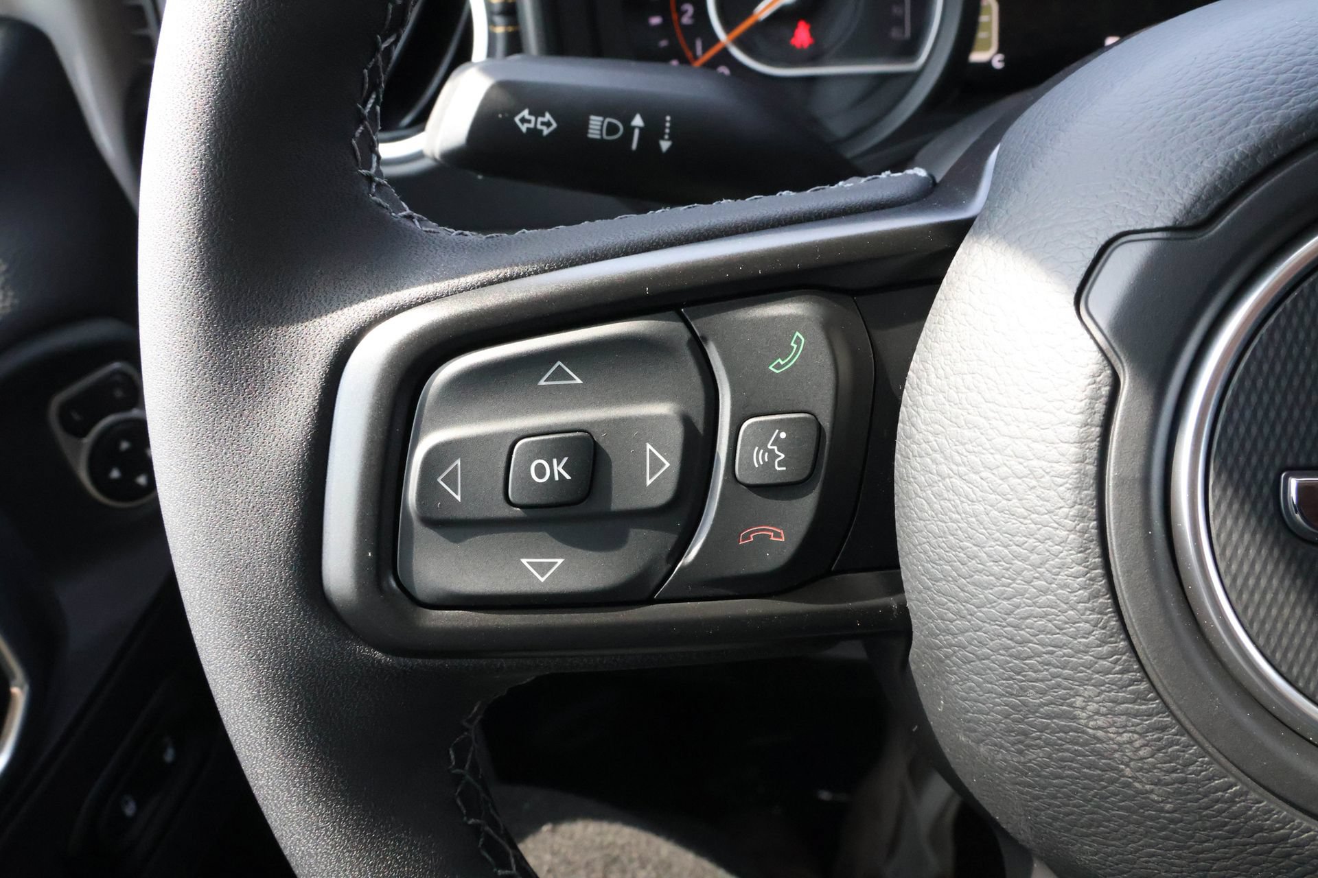 New 2026 Jeep Gladiator Sport AWD/4WD image 25