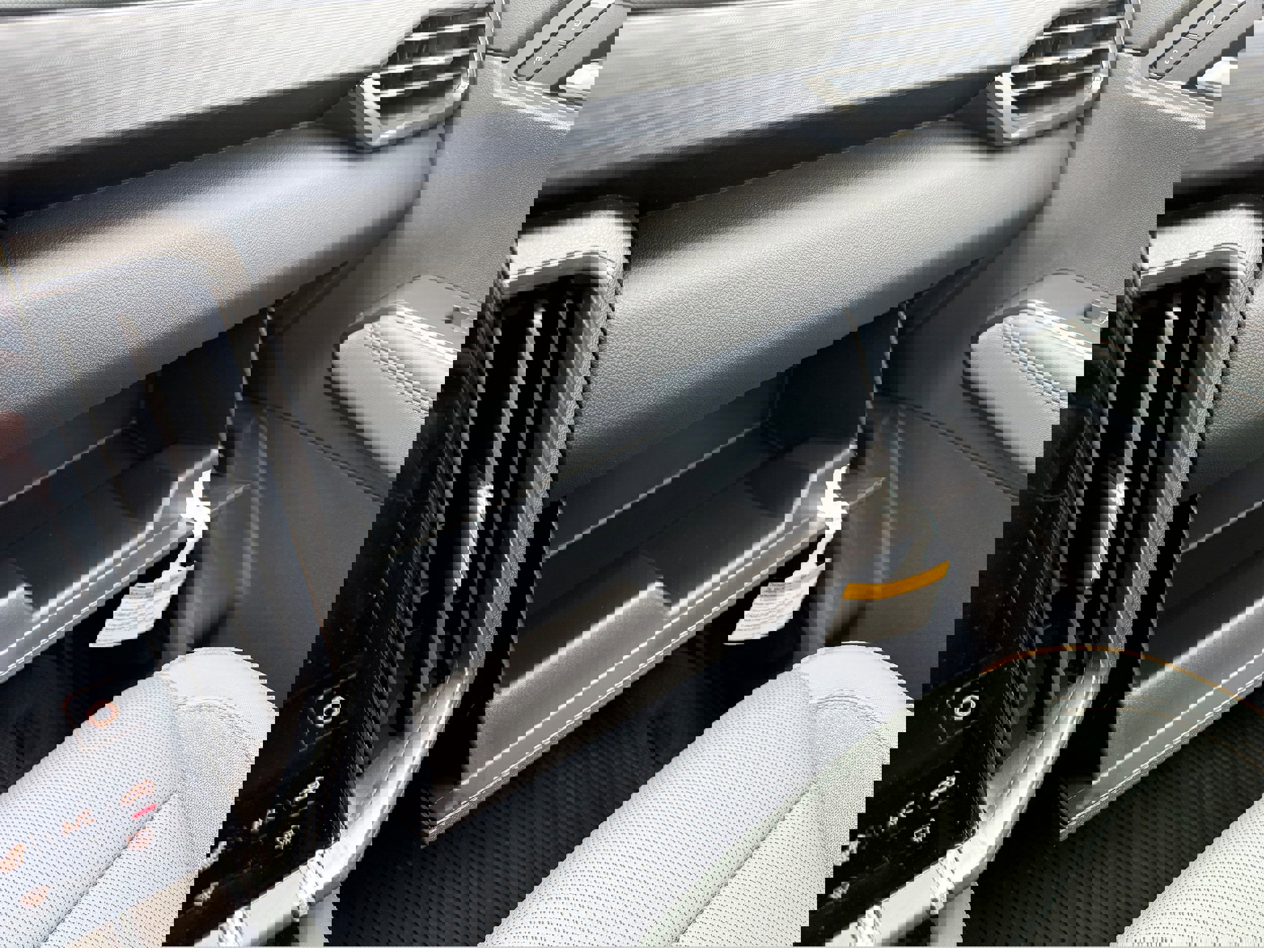 New 2026 GMC Acadia AT4 w/ LPO, Floor Liner Package image 17