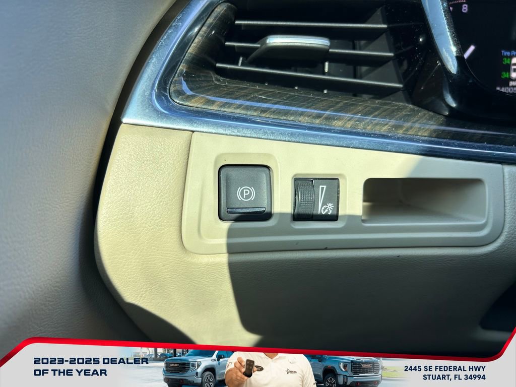 Used 2018 Cadillac XT5 FWD image 26