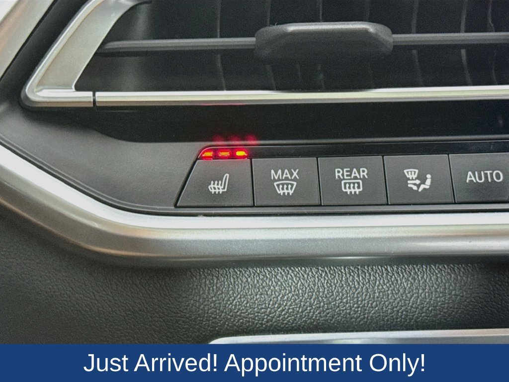 Used 2020 BMW X5 xDrive40i w/ Premium Package AWD/4WD image 24