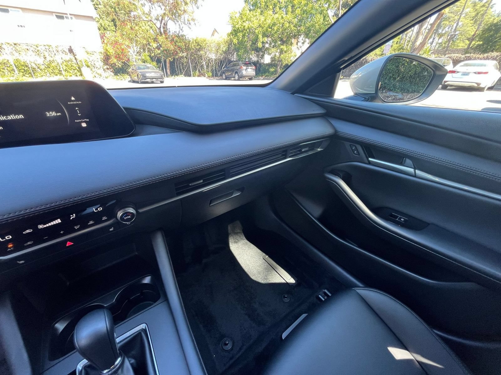 Used 2026 MAZDA MAZDA3 s FWD image 35