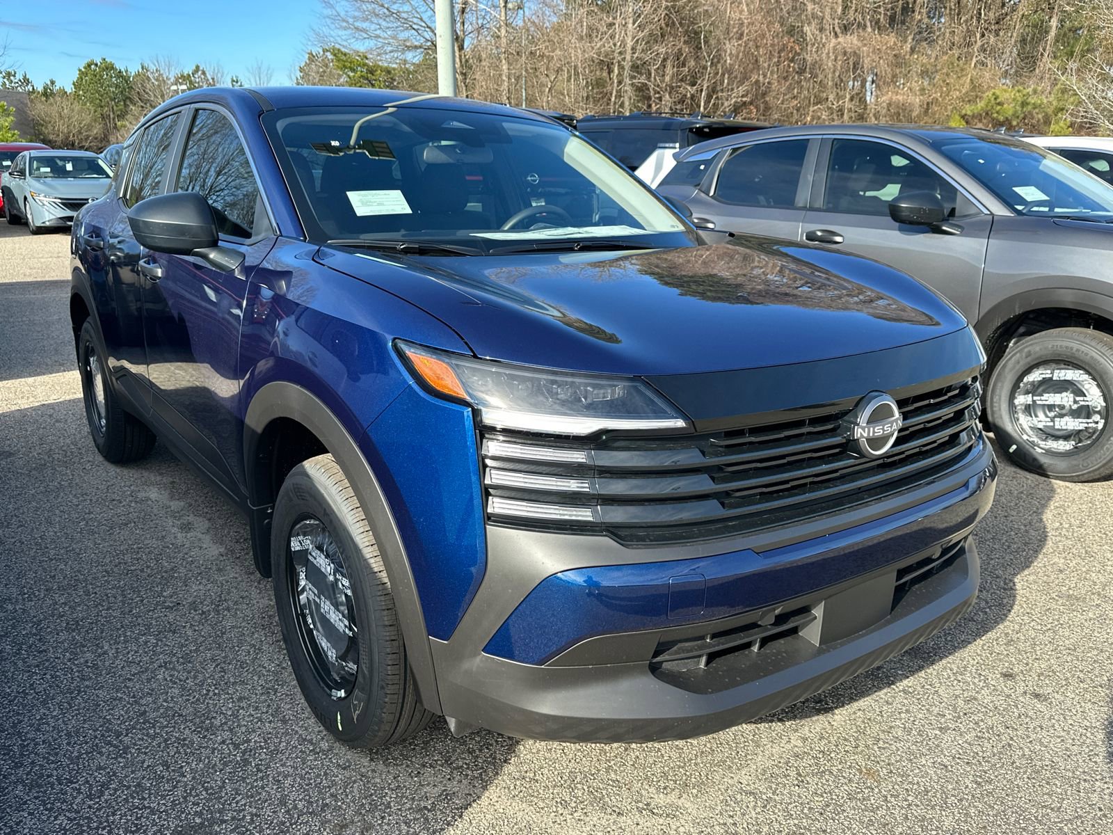 New 2026 Nissan Kicks S image 3