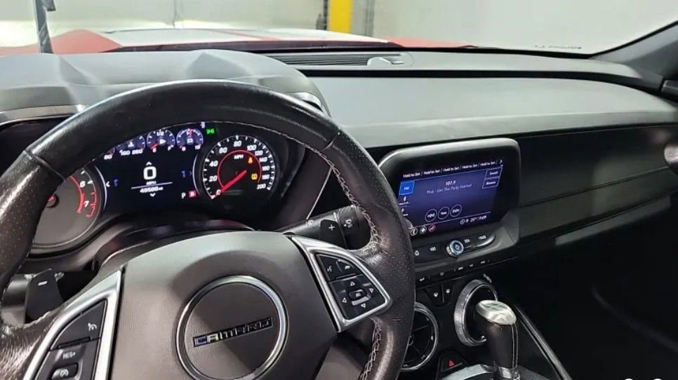 Used 2022 Chevrolet Camaro SS image 2