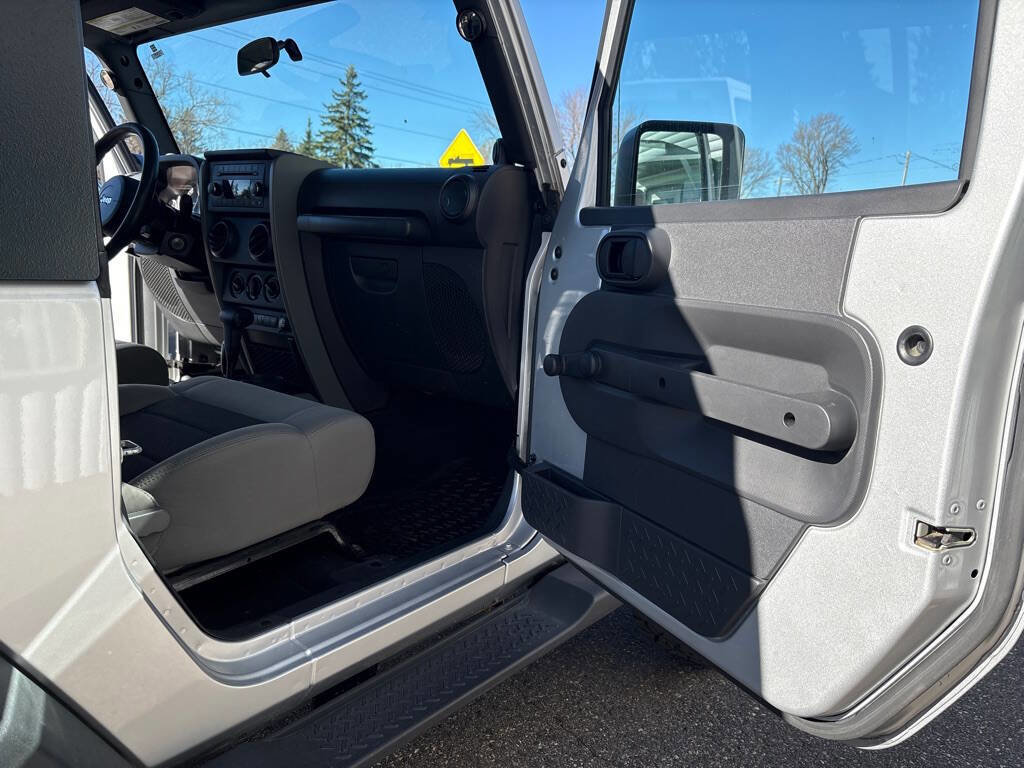 Used 2010 Jeep Wrangler Sport image 20