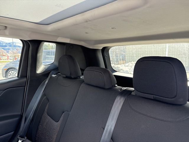 Used 2023 Jeep Renegade Latitude w/ Sun/Sound Group image 25