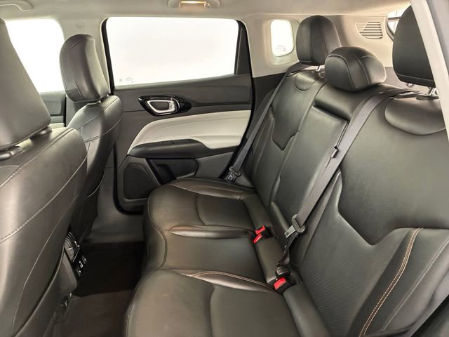 Used 2022 Jeep Compass Limited w/ Elite Group AWD/4WD image 18
