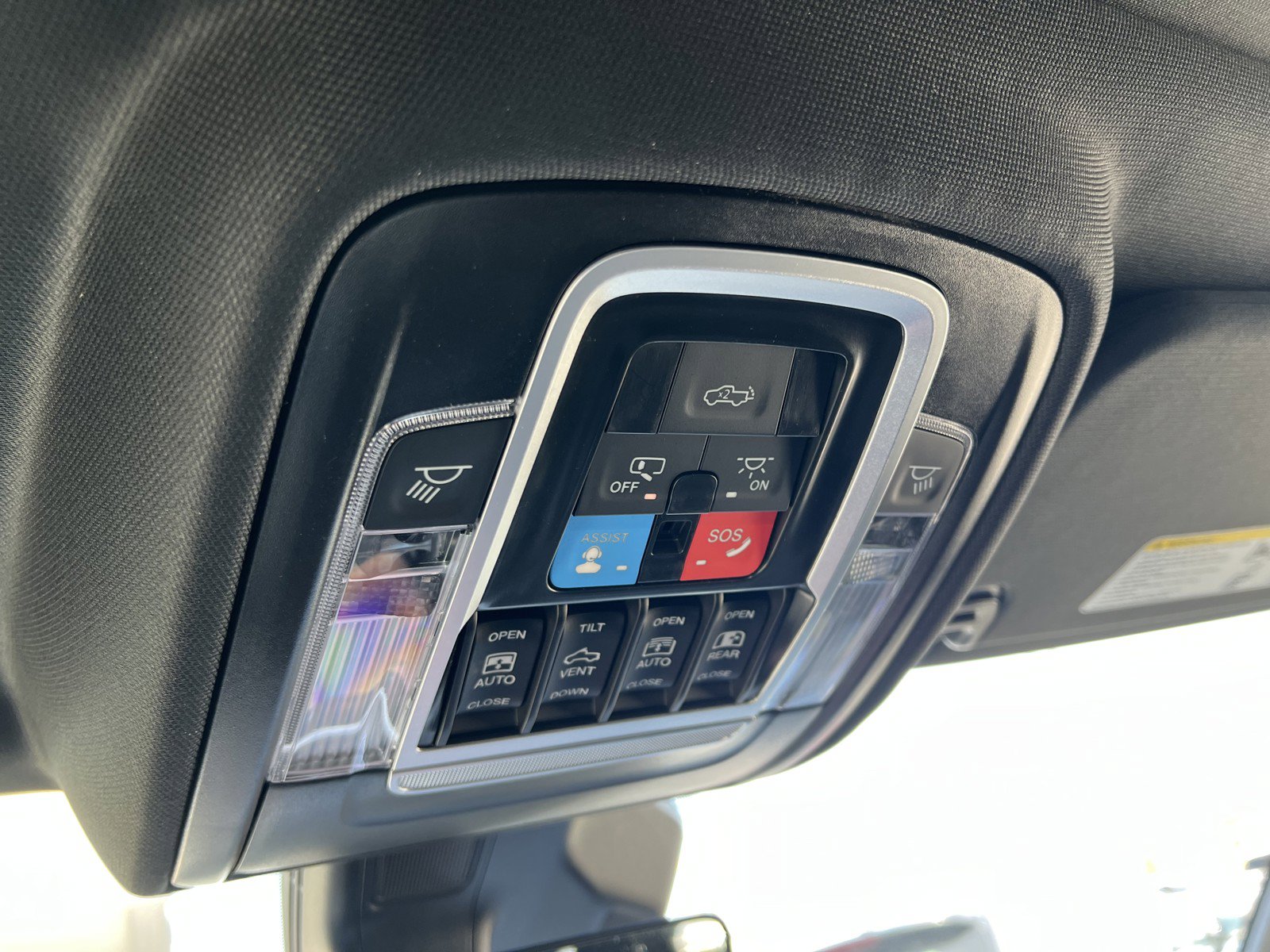 New 2026 RAM 1500 Laramie w/ Night Edition AWD/4WD image 32