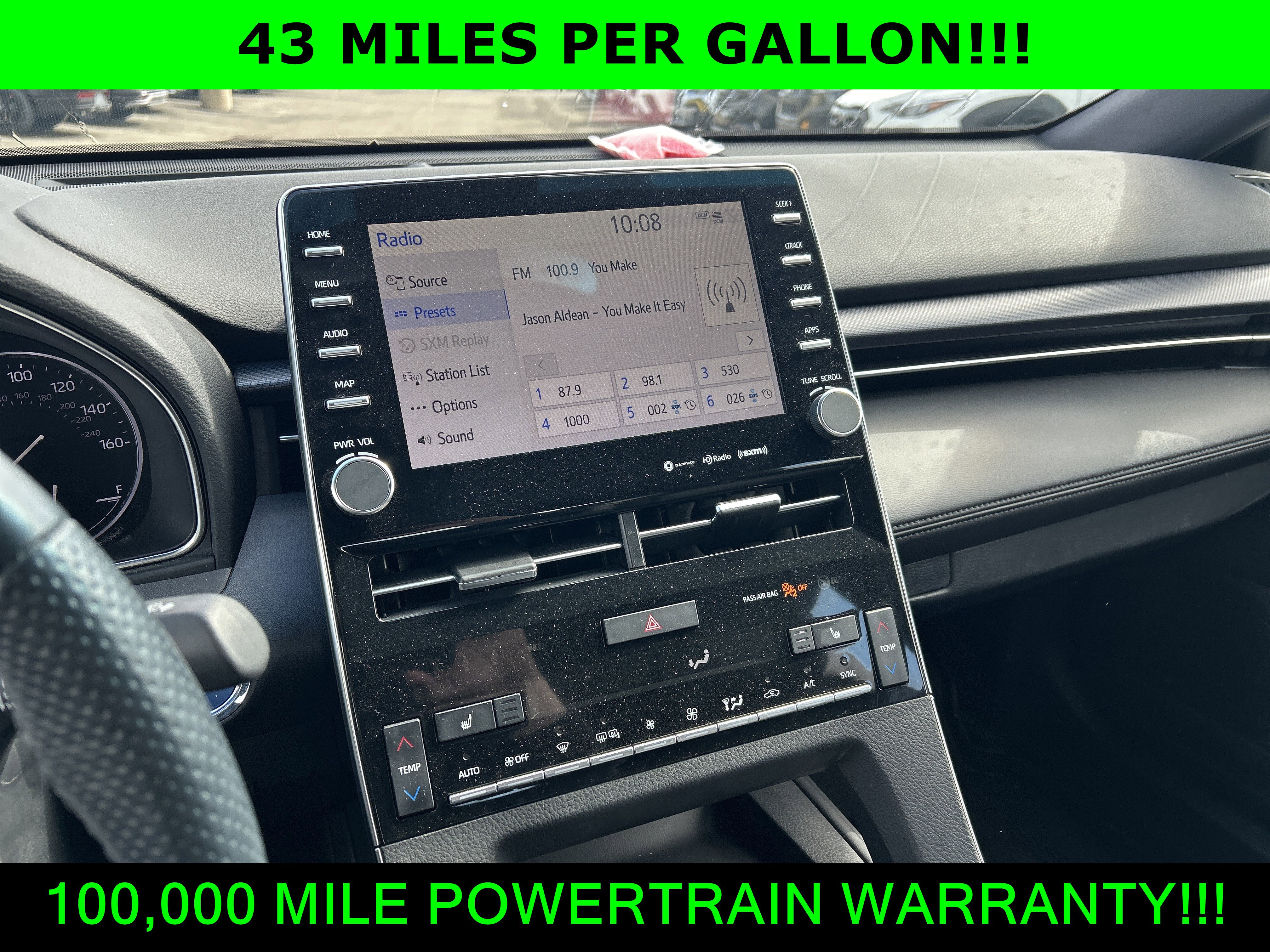 Used 2022 Toyota Avalon XSE image 42