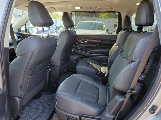 Used 2024 Subaru Ascent Touring AWD/4WD image 14