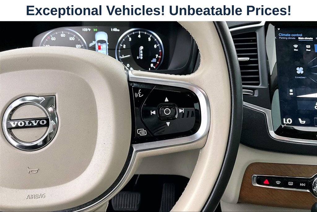 Used 2021 Volvo XC90 T6 Momentum AWD/4WD image 26