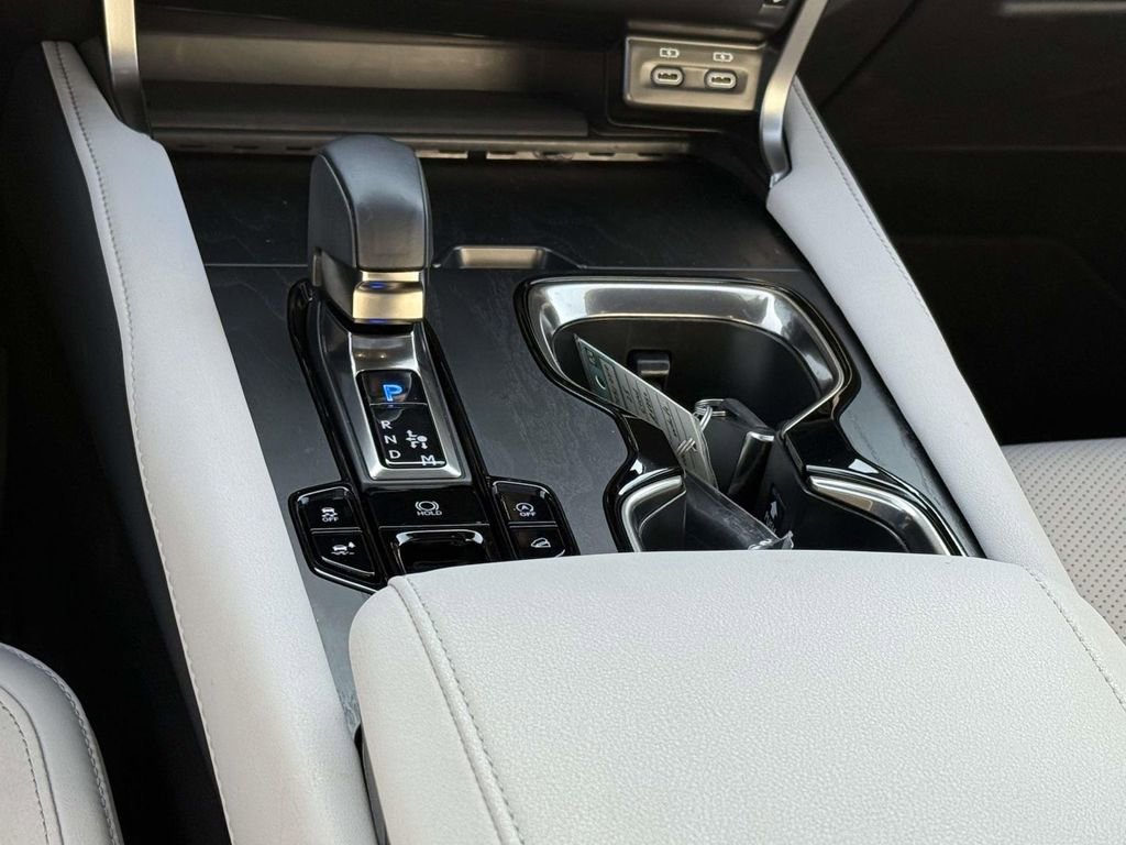 Used 2025 Lexus RX 350 Premium image 19