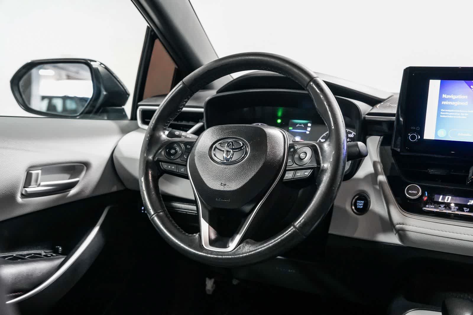 Certified 2024 Toyota Corolla SE FWD image 16