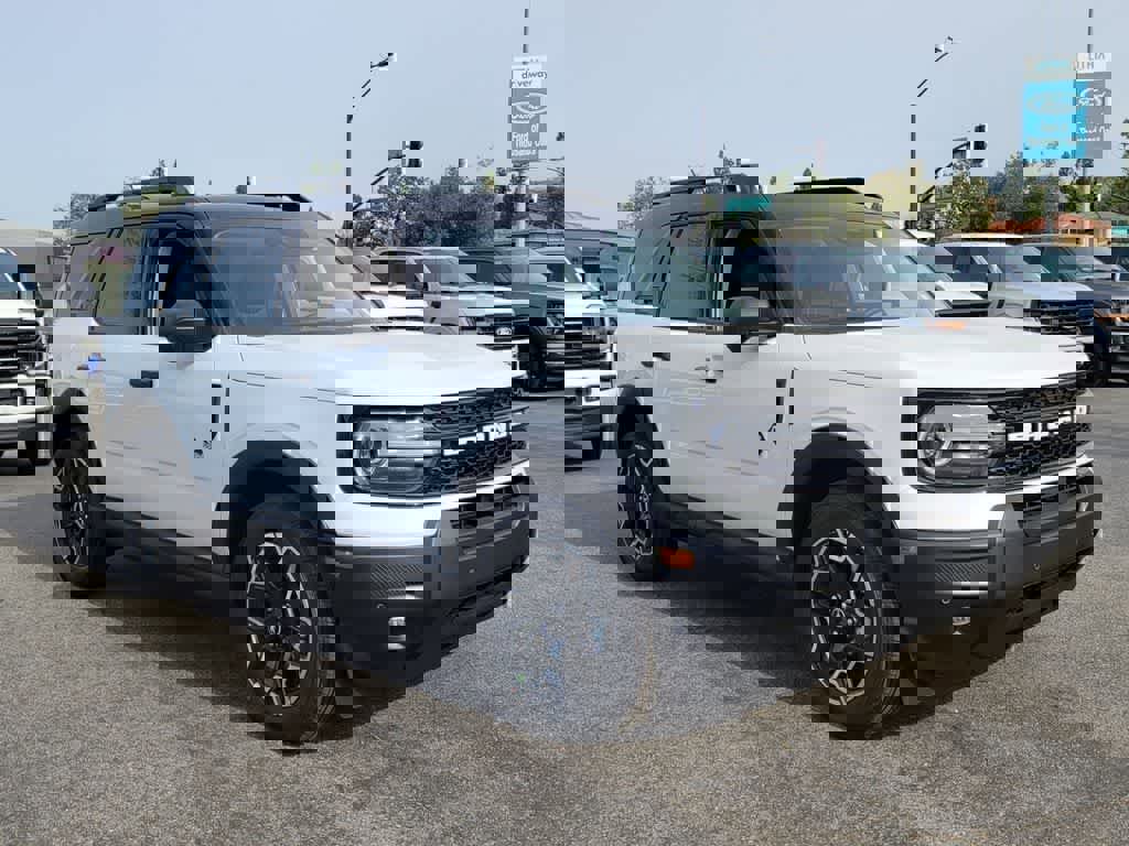 New 2026 Ford Bronco Sport Outer Banks AWD/4WD image 8