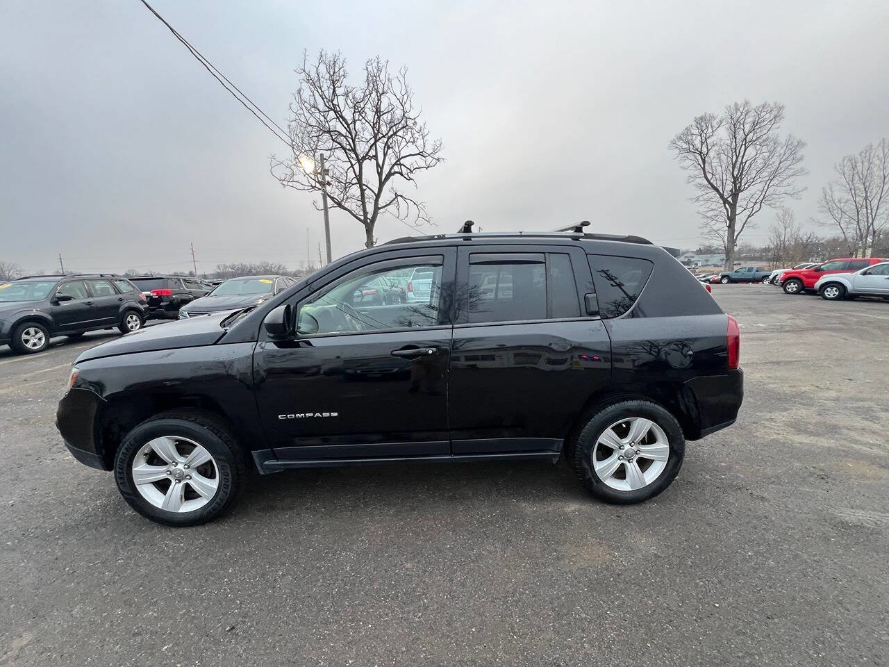 Used 2015 Jeep Compass Sport w/ Power Value Group image 4