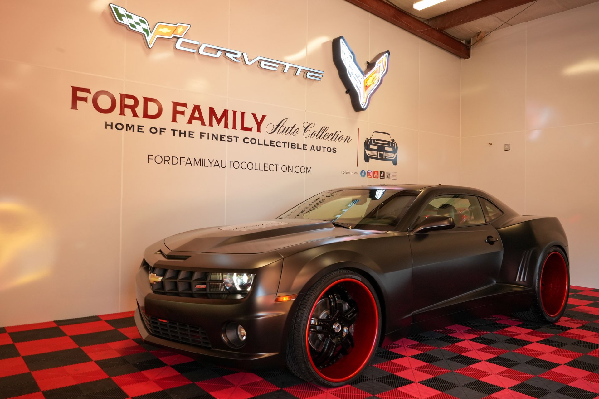 Used 2011 Chevrolet Camaro SS w/ RS Package RWD image 39