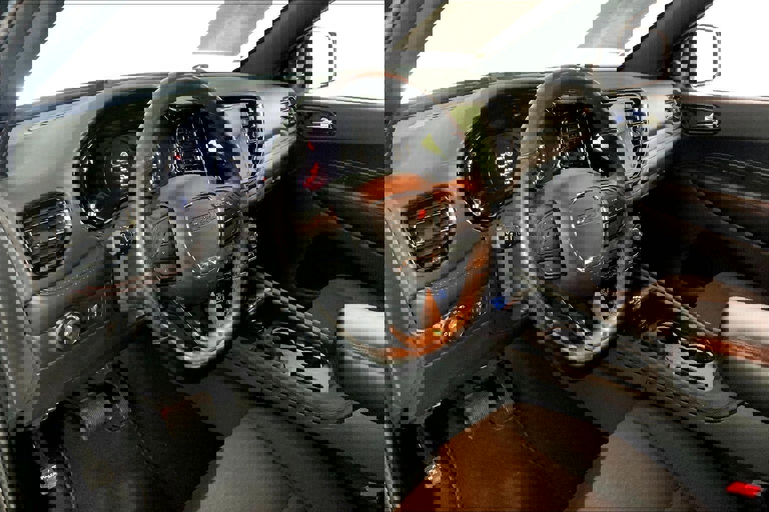 Used 2025 Dodge Durango GT image 14