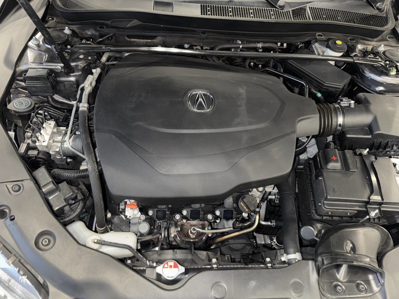 Used 2017 Acura TLX V6 w/ Advance Package image 29