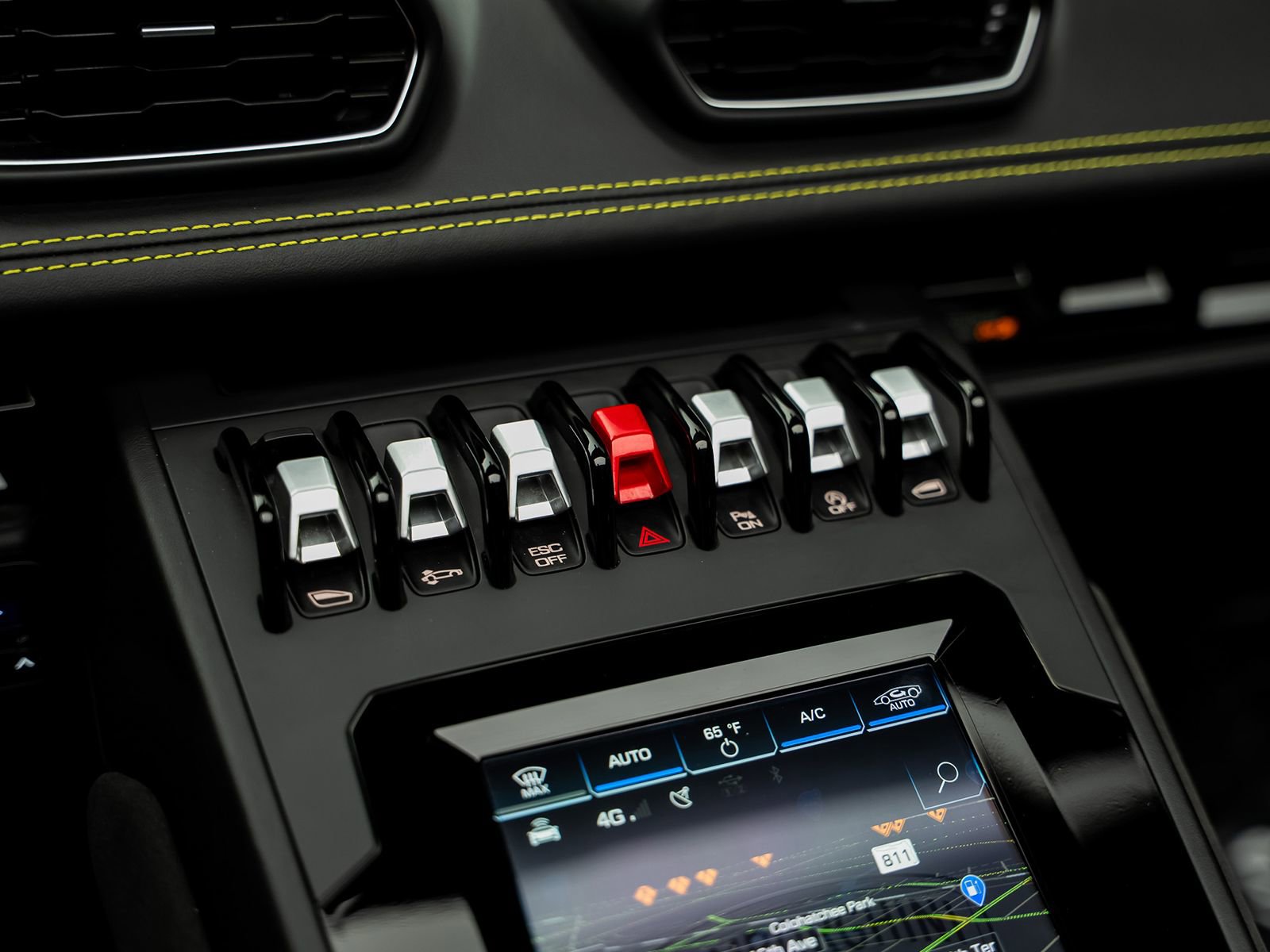 Used 2020 Lamborghini Huracan EVO RWD image 47