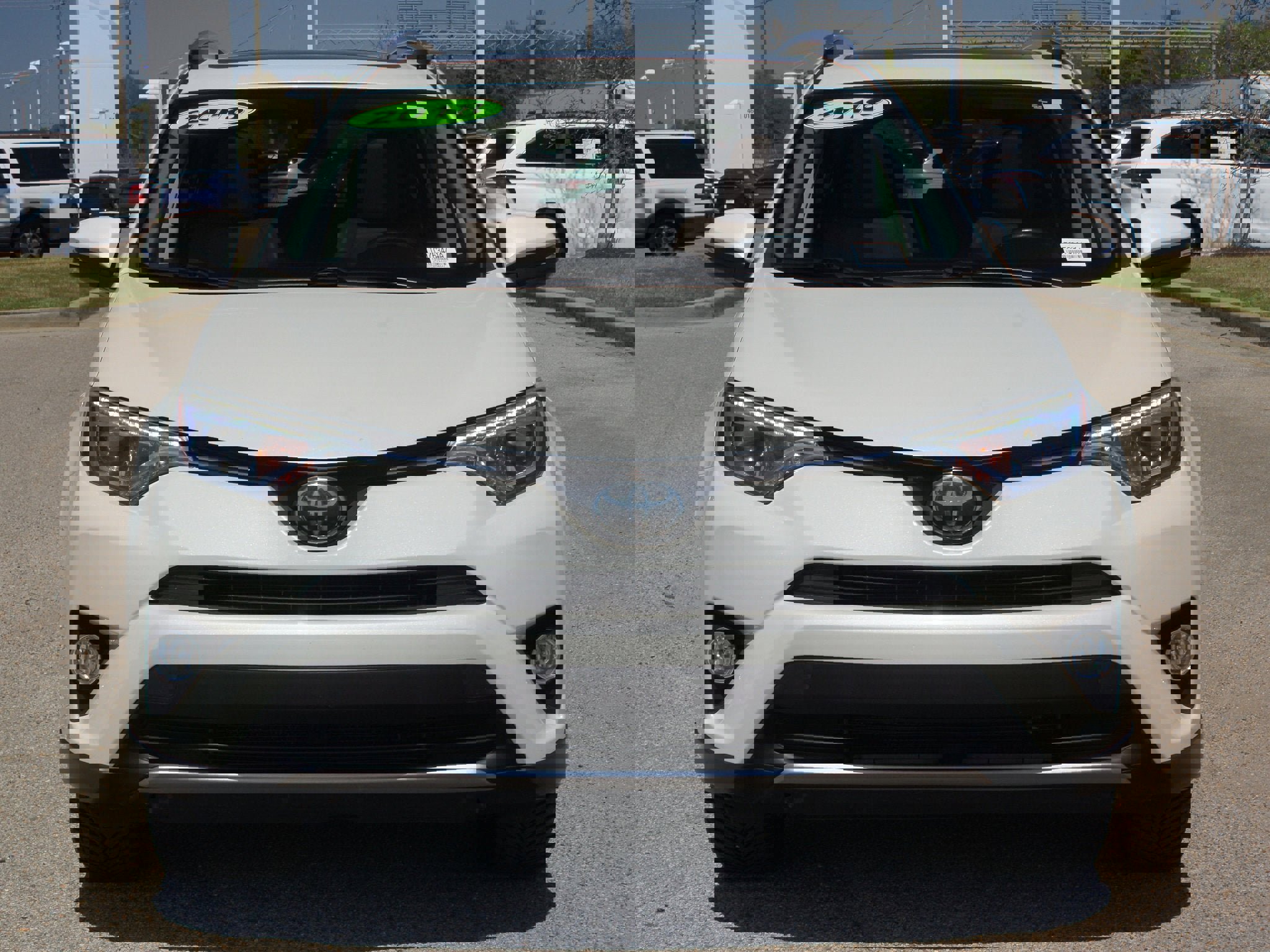 Used 2018 Toyota RAV4 Limited image 26