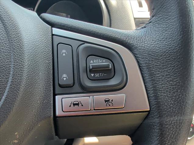 Used 2017 Subaru Legacy 2.5i Limited AWD/4WD image 14
