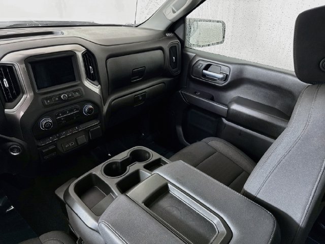 Used 2025 Chevrolet Silverado 1500 Custom w/ Turbomax Blackout Package AWD/4WD image 22