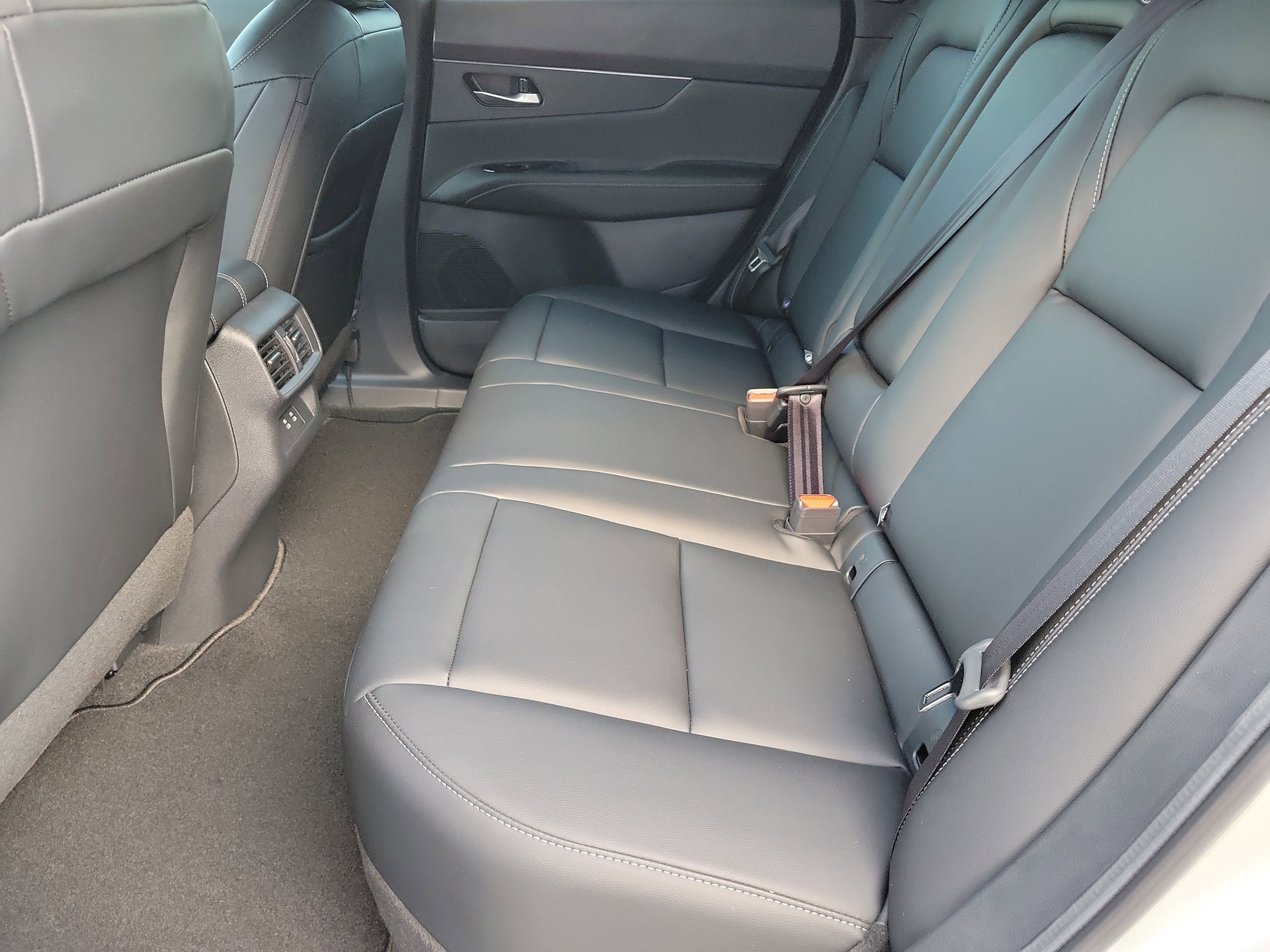 New 2025 Nissan Murano SV AWD/4WD image 17