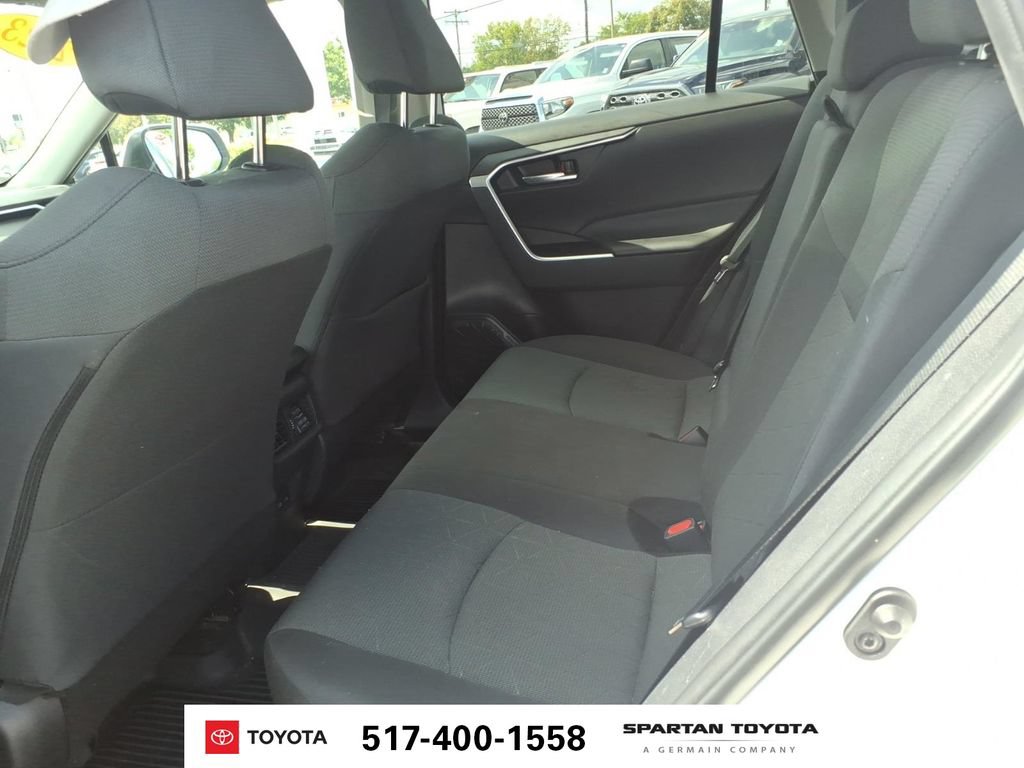 Used 2023 Toyota RAV4 XLE AWD/4WD image 12