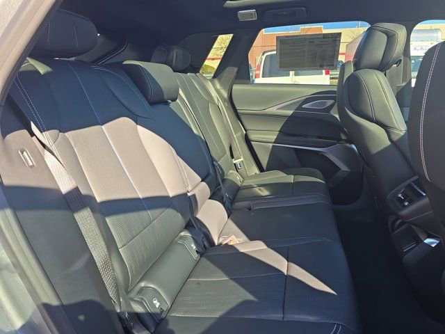 Certified 2026 Cadillac Lyriq V image 11