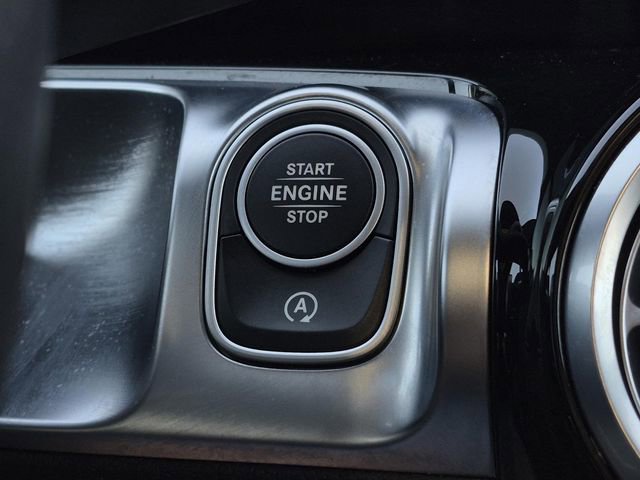 Certified 2025 Mercedes-Benz GLB 250 GLB 250 image 31