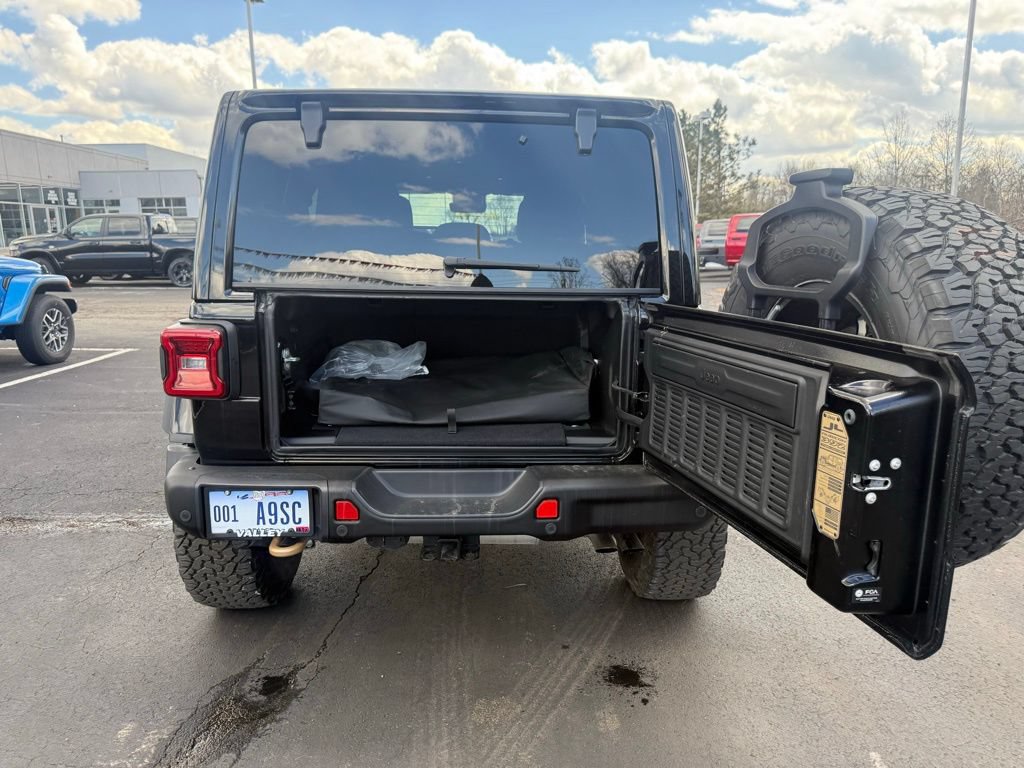 Used 2025 Jeep Wrangler Unlimited Rubicon 392 AWD/4WD image 50