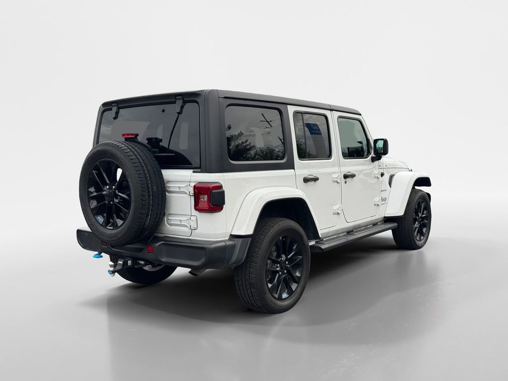 Used 2023 Jeep Wrangler Unlimited Sahara image 4