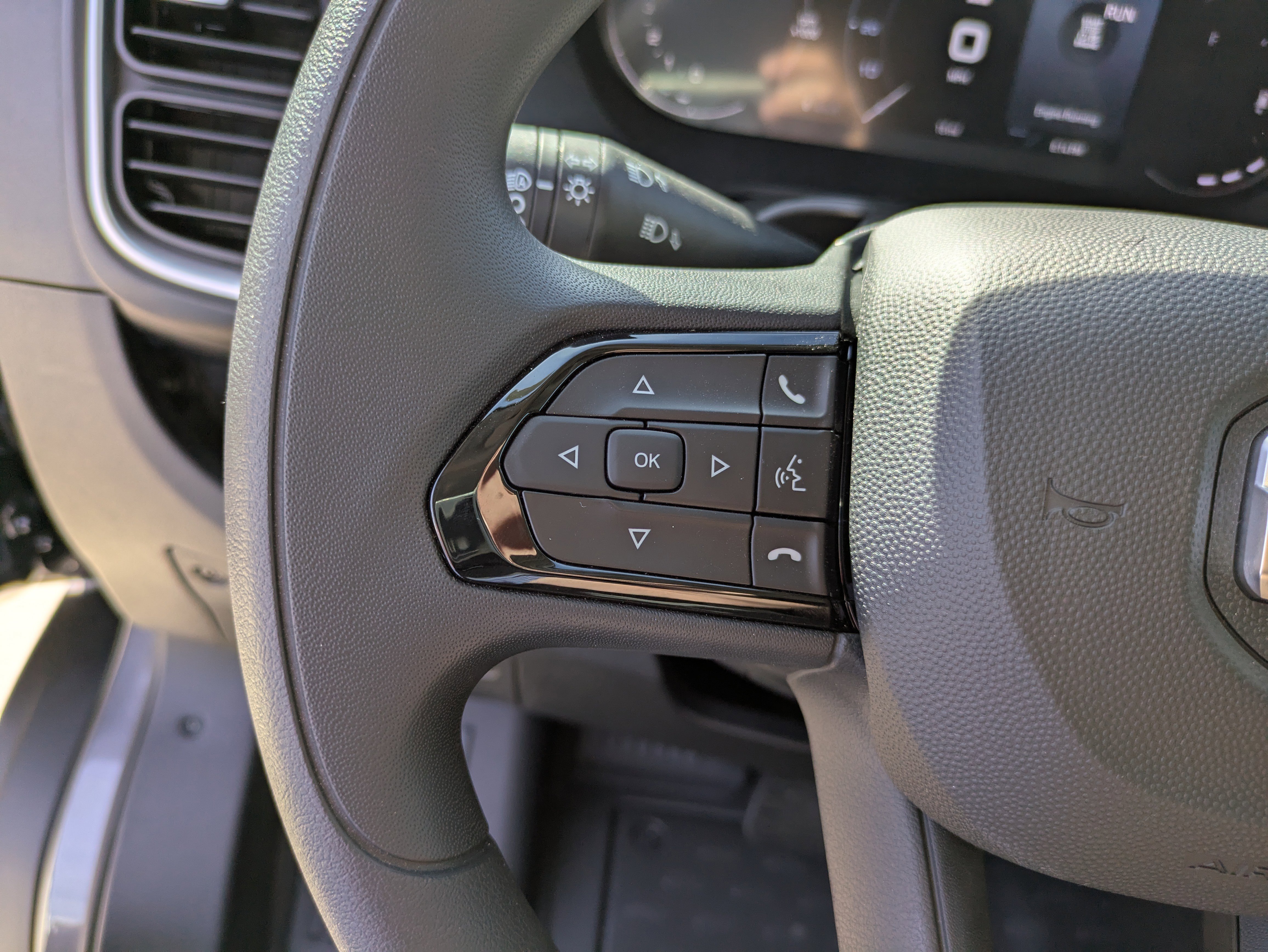 New 2026 RAM ProMaster 1500 w/ Quick Order Package 22G SLT image 11