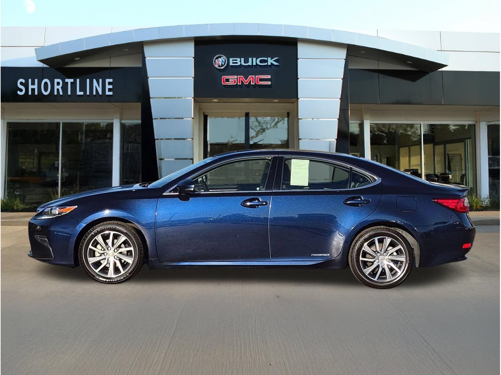 Used 2016 Lexus ES 300h w/ Navigation System Package FWD image 6