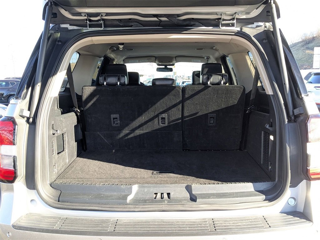 Used 2023 Ford Expedition Max XLT image 35