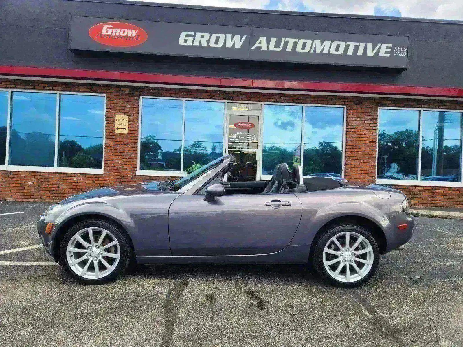 Used 2007 MAZDA MX-5 Miata Grand Touring w/ Premium Pkg image 12