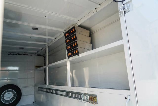 Used 2023 Mercedes-Benz Sprinter 3500 image 17