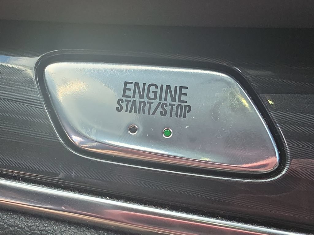 Certified 2023 Buick Enclave Essence FWD image 29