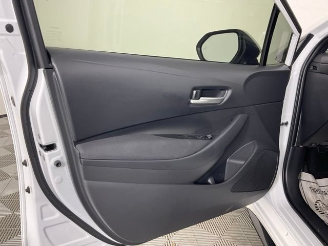 Used 2026 Toyota Corolla SE FWD image 11