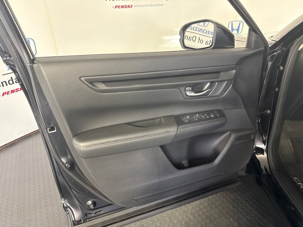 Used 2024 Honda CR-V LX image 14