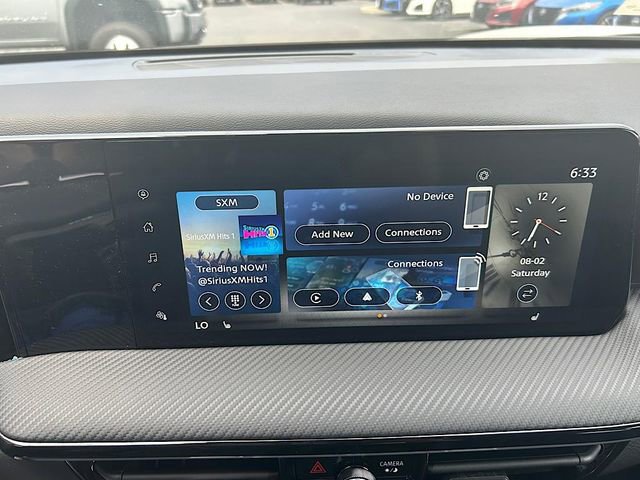 New 2025 Nissan Kicks SR w/ SR Premium Package AWD/4WD image 18