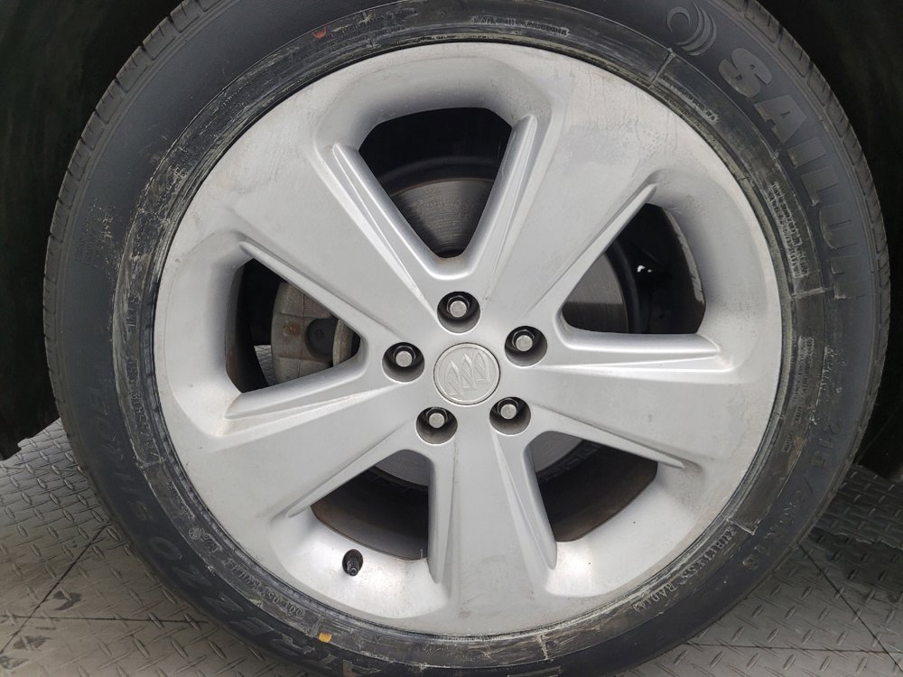 Used 2015 Buick Encore Convenience FWD image 31