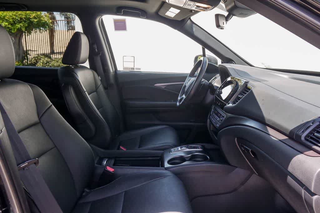 Used 2023 Honda Passport EX-L image 15
