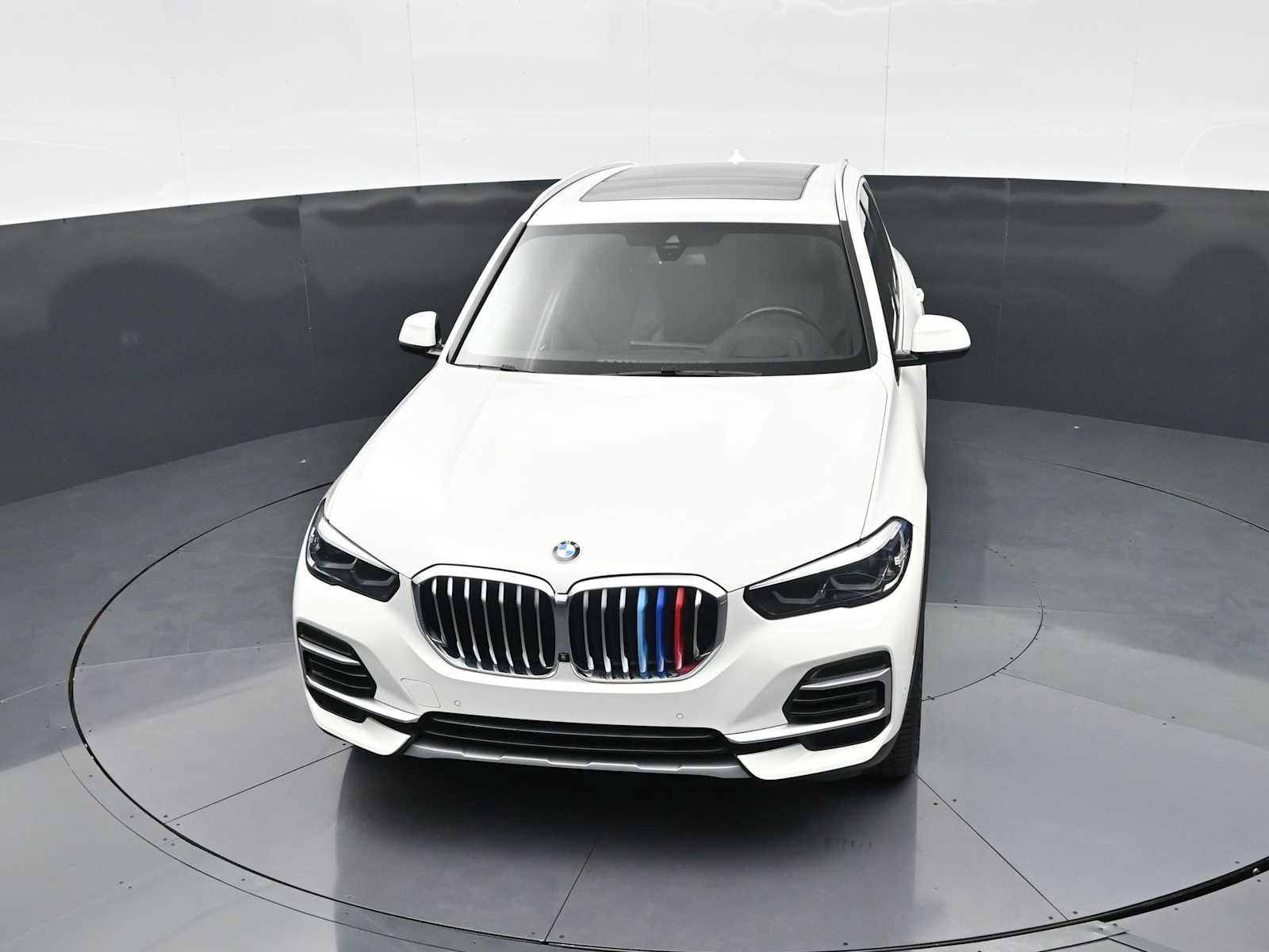 Used 2022 BMW X5 sDrive40i w/ Premium Package RWD image 18