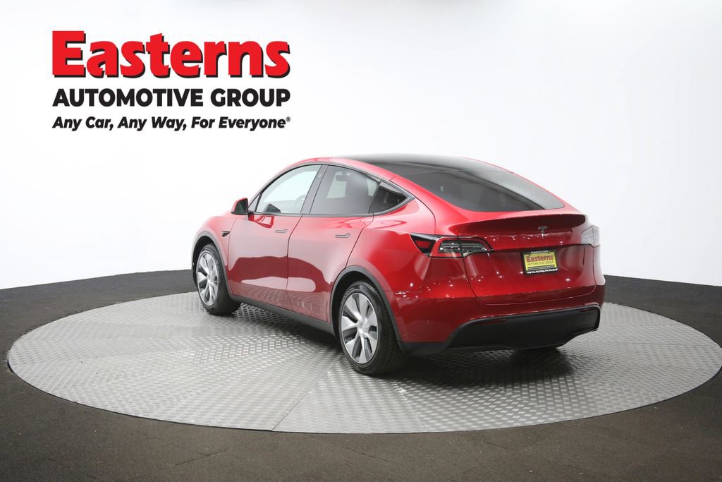 Used 2021 Tesla Model Y Standard Range image 62