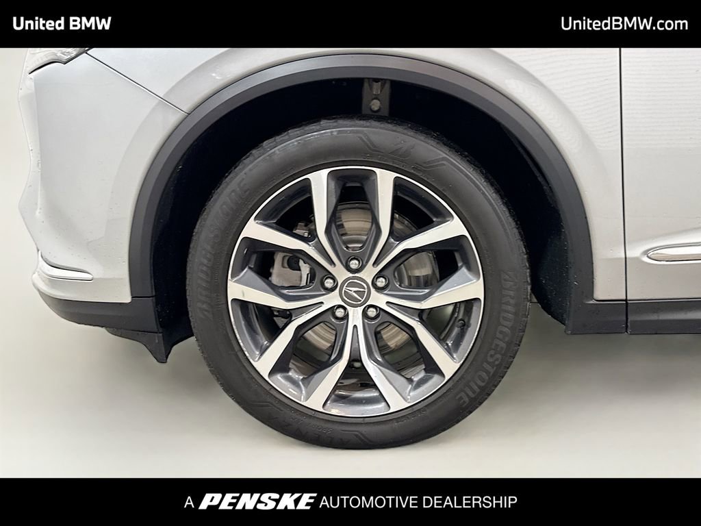 Used 2023 Acura MDX SH-AWD w/ Technology Package image 2