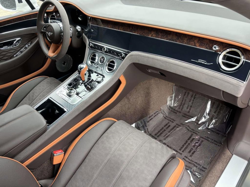Used 2025 Bentley Continental GT Speed image 2