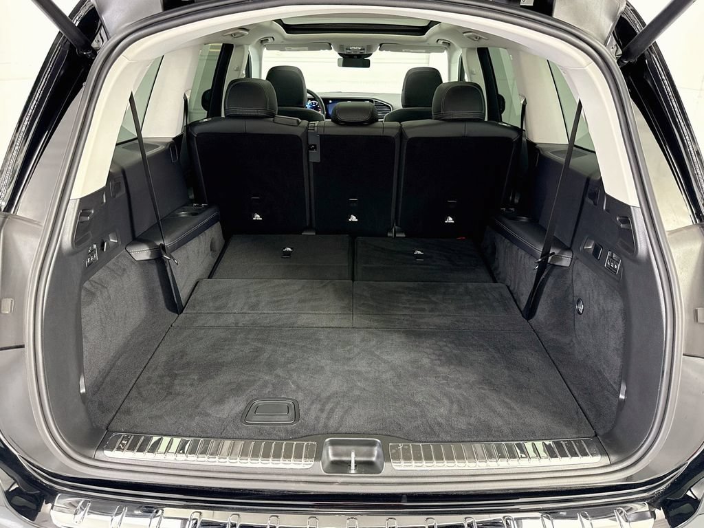 Certified 2026 Mercedes-Benz GLS 450 4MATIC image 27
